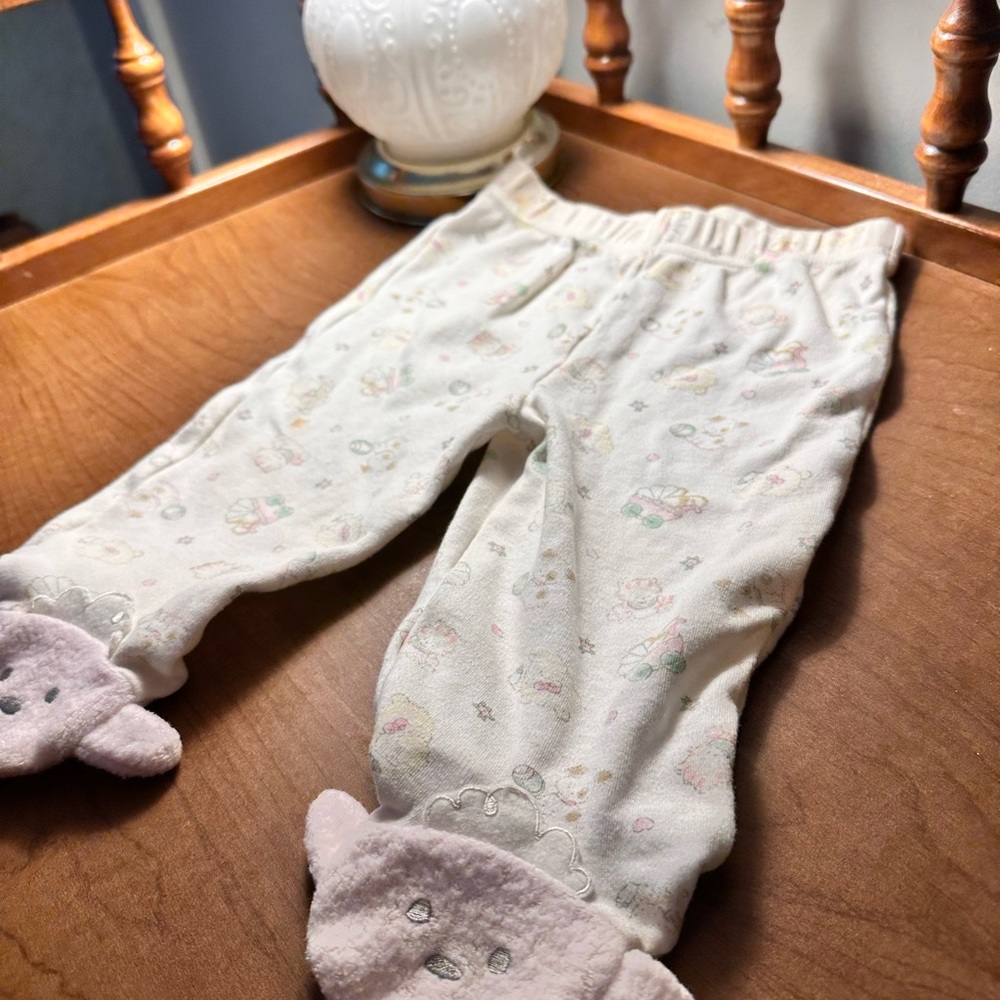 Cozy Cream Kids Pajama Bottoms with Bear Design